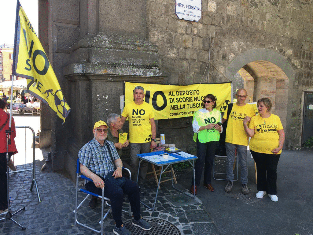 Punto informativo a Viterbo