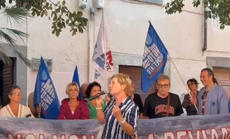 Fabrica di Roma senz’acqua, la protesta arriva davanti alla Provincia